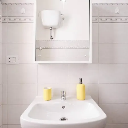 Apartamento Centocelle - Happy Domus - Oasi Di Sole *