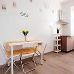 Centocelle - Happy Domus - Oasi Di Sole Rzym