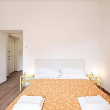 Centocelle - Happy Domus - Oasi Di Sole Apartament Rzym
